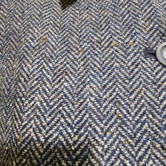 Talbots Herringbone Blazer Wool/Silk Blend Pockets Women's Size 2P Career Work - Picture 5 of 7